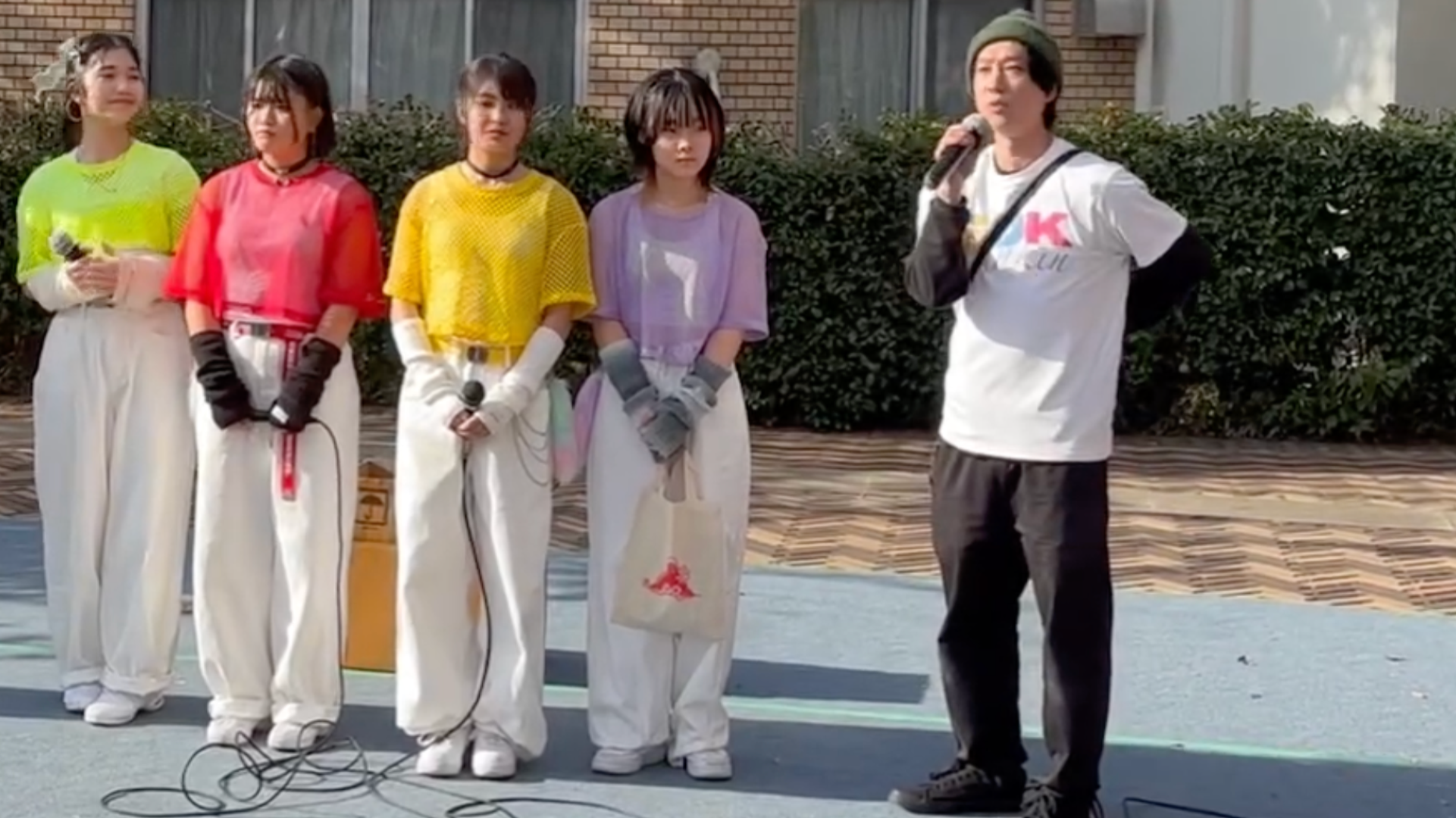 えだきん公式アイドル「EDK」